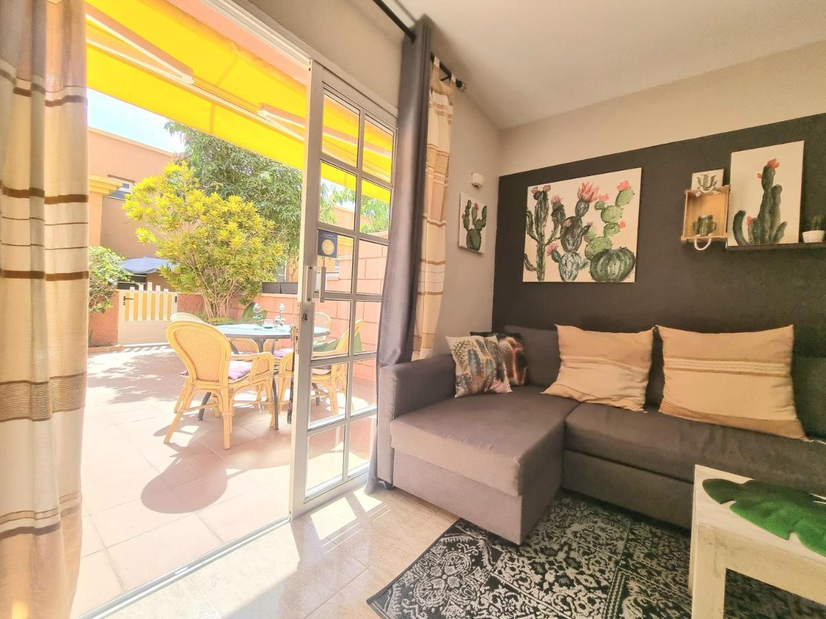 Top1 Green Sea Bungalow Jardin Apartment มาสปาโลมาส ภายนอก รูปภาพ