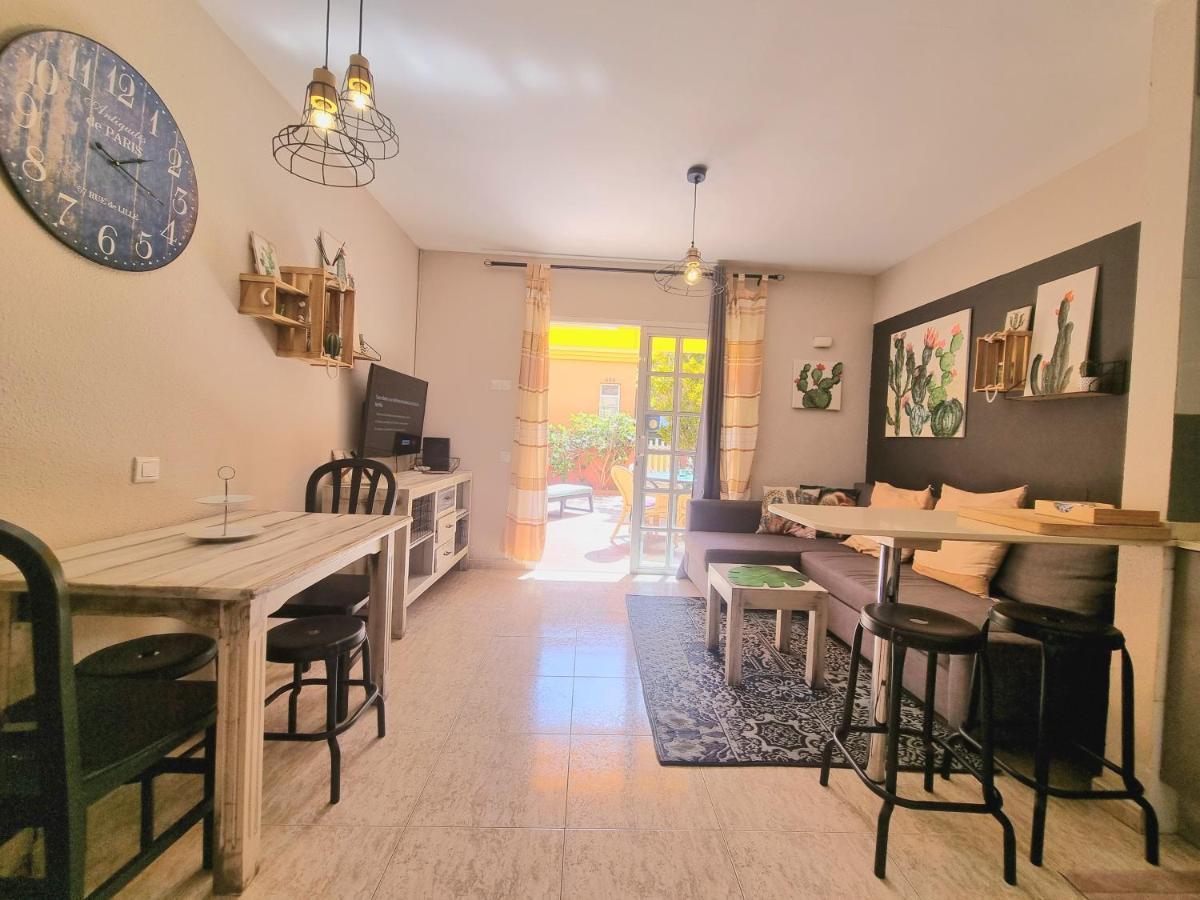Top1 Green Sea Bungalow Jardin Apartment มาสปาโลมาส ภายนอก รูปภาพ